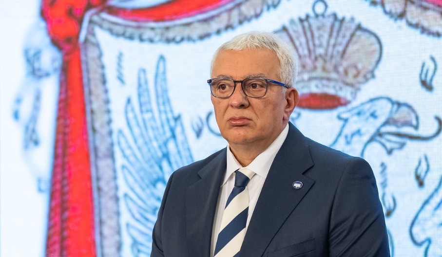 Andrija Mandiću, hajde da srpski obraz čuvamo zajedno