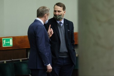 Simons: Atentat na ruskog generala vodi ka vrhu poljske vlasti, ne ka predsedniku