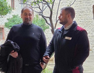 BERLINSKA PORODICA SPOJILA MCP I KATOLIČKI KARITAS: Nova crkveno-politička kombinacija trese Crnu Goru