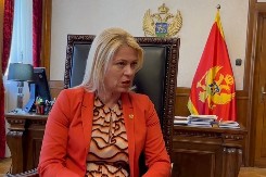 POVRATAK U VRH SKUPŠTINE: Andrija Mandić imenovao bivšu predsjednicu za savjetnicu