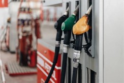 Evropljani pohrlili u Rusiju po benzin: Redovi kilometarski na granici sa Kalinjingradom