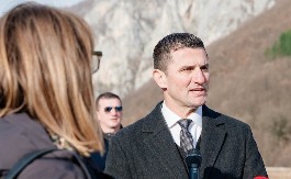 „NE SMIJEMO ZABORAVITI“: Zogović o pogromu na Kosovu i Metohiji, uništenim svetinjama i pokušaju brisanja naroda