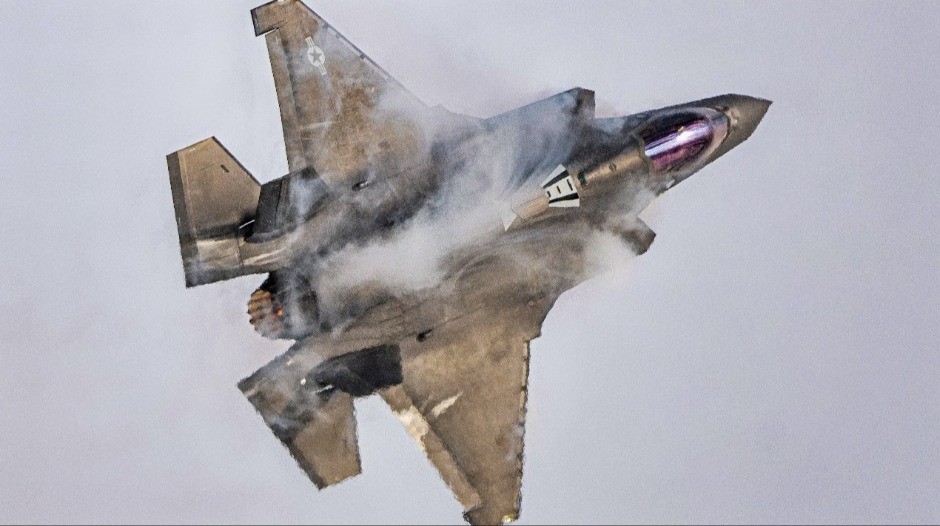 TAJNO ORUŽJE U AKCIJI: „Stavka 358“ pogodila najmoderniji američki avion