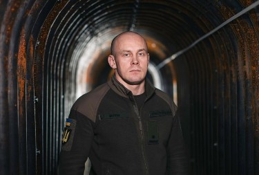 Dok vojnici ginu, ukrajinski komandant uživa u Dubaiju