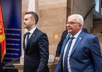 Rekonstrukcija ili preraspodjela fotelja: da li se suštinski išta menja u Spajićevoj vladi