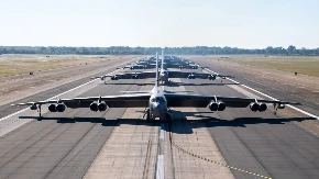 Roj dronova nadlijetao bazu sa nuklearnim oružjem u SAD