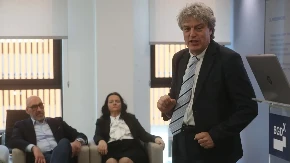  Beogradska berza pokreće edukaciju: Pokrenut program za novinare i banke