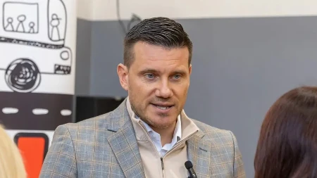 Vučen: Građani biraju put razvoja u naredne četiri godine