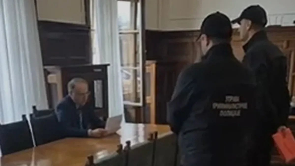 Niko više nije nedodirljiv: Više od 30 policajaca i dva tužioca u akciji na Rektoratu