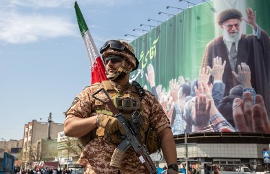Iran spreman za desetogodišnji rat sa SAD