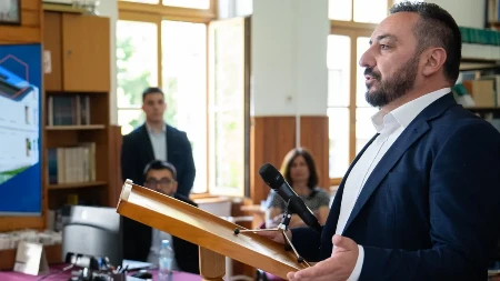 PLJEVALJSKI STRUNJOTRES: Mijo Lekić „blickrigom” čuva fotelju, Strunjaš juri utješnu nagradu