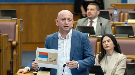 KNEŽEVIĆ KRENUO U ISTORIJSKU AKCIJU: Zeta prva povlači priznanje tzv. Kosova, na redu državni parlament i istorijski Vidovdan