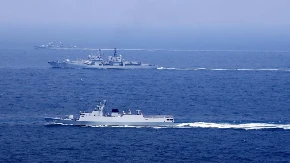 Peking više ne rizikuje: Kineska mornarica čuva energetske rute u Ormuzu