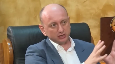 Knežević: Spajić bi ušao u istoriju ako povuče priznanje takozvanog Kosova