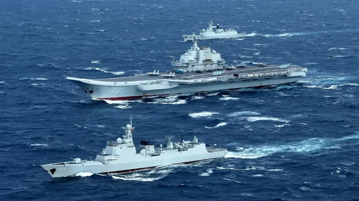 Peking poslao nosač aviona blizu Filipina dok traju manevri sa SAD