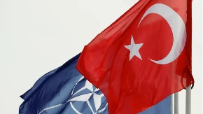 Turski list: NATO se približava tački dubokog raskola