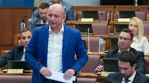 Knežević: Neću da slavim privatnu državu nastalu poslije neregularnog referenduma