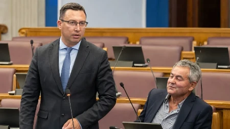 Bojović: Da li su NSD-u fotelje važnije od poništenja priznanja tzv. Kosova