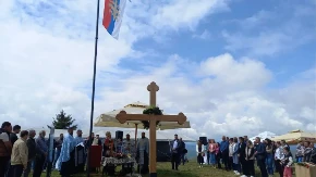 Vjerni narod u Petinama dočekao početak gradnje hrama Svetog arhangela Gavrila
