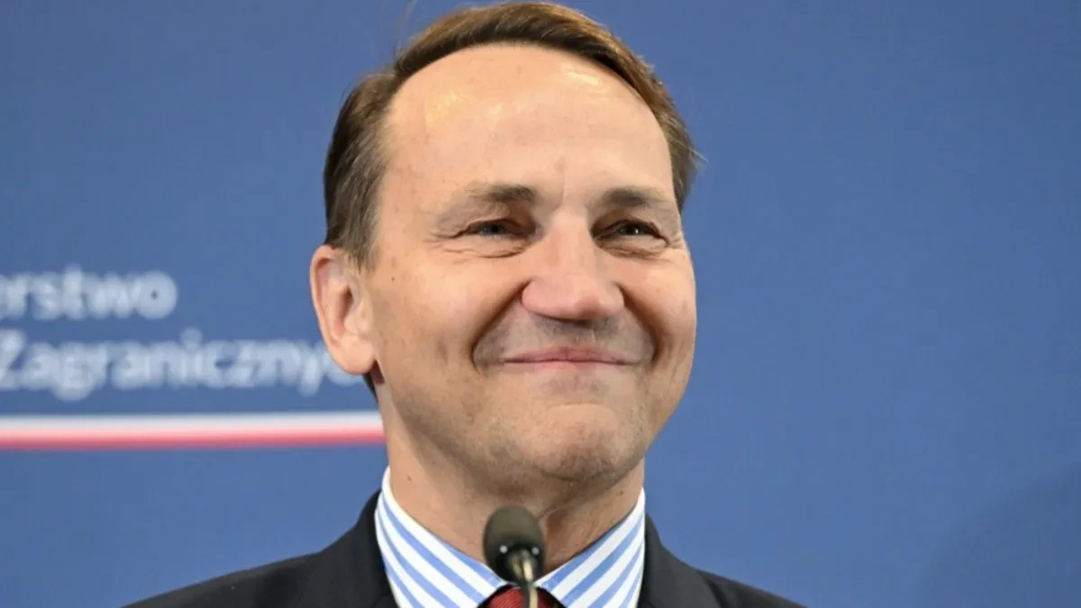 Sikorski: Rusija nije sposobna za veliki napad na NATO