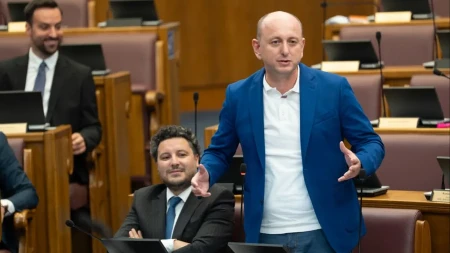 Knežević: Čim pomenuh „atomsku bombu”, Korejci odustaše od aerodroma