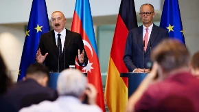 Alijev otkrio sastanak Rusa i Njemaca u Bakuu, Merc tvrdi da ništa ne zna