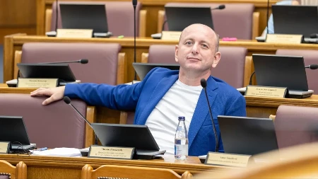 Knežević: Ustavne promjene najantisrpskiji dokument u istoriji Crne Gore