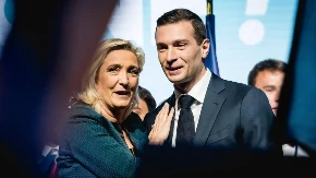 Marin Le Pen i Bardela čekaju izbore dok Francusku pritiska dug