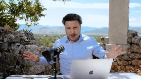 Abazović: Ko mijenja Ustav na brzinu gurnuće Crnu Goru u nestabilnost