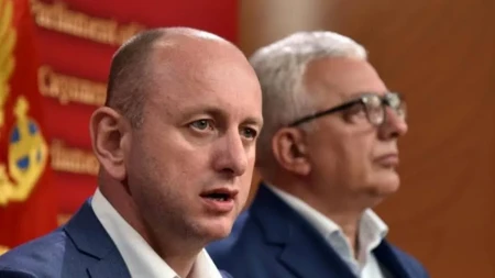 DNP rapidno raste, NSD gubi podršku: Mandić plaća cijenu otklona od Beograda, Knežević osvaja srpske birače