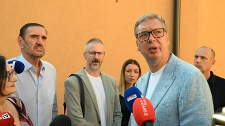 Vučić o Ružiću: Iza sebe je ostavio tendere, nabavke i sitni lopovluk