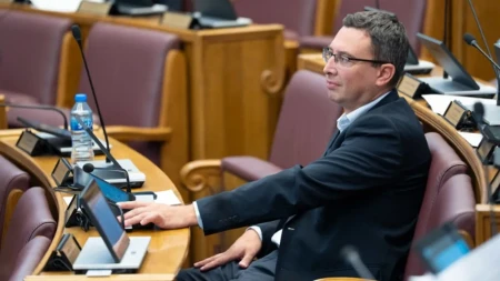 Bojović: Sukob Đeljošaja i Jakšić Stojanović pokazuje raspad sistema u Vladi