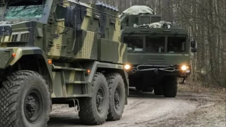 Ruski poslanik predložio udar „Orešnikom” na fabriku u Evropi