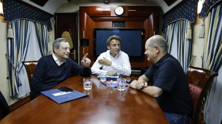Dragi i Makron uz vino lomili otpor Šolca prema kandidaturi Ukrajine