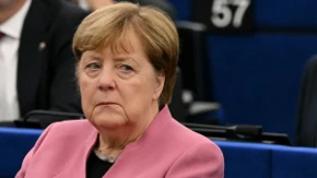 Merkelova pozvala Njemce u borbu protiv AfD-a