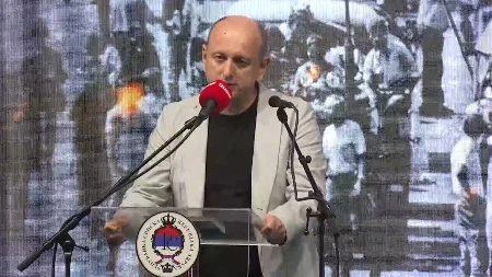 Knežević: Srbi iz Crne Gore ne pristaju na izdaju zvanične Podgorice