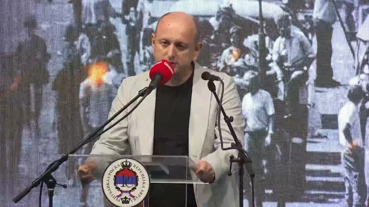 Knežević: Srbi iz Crne Gore ne pristaju na izdaju zvanične Podgorice