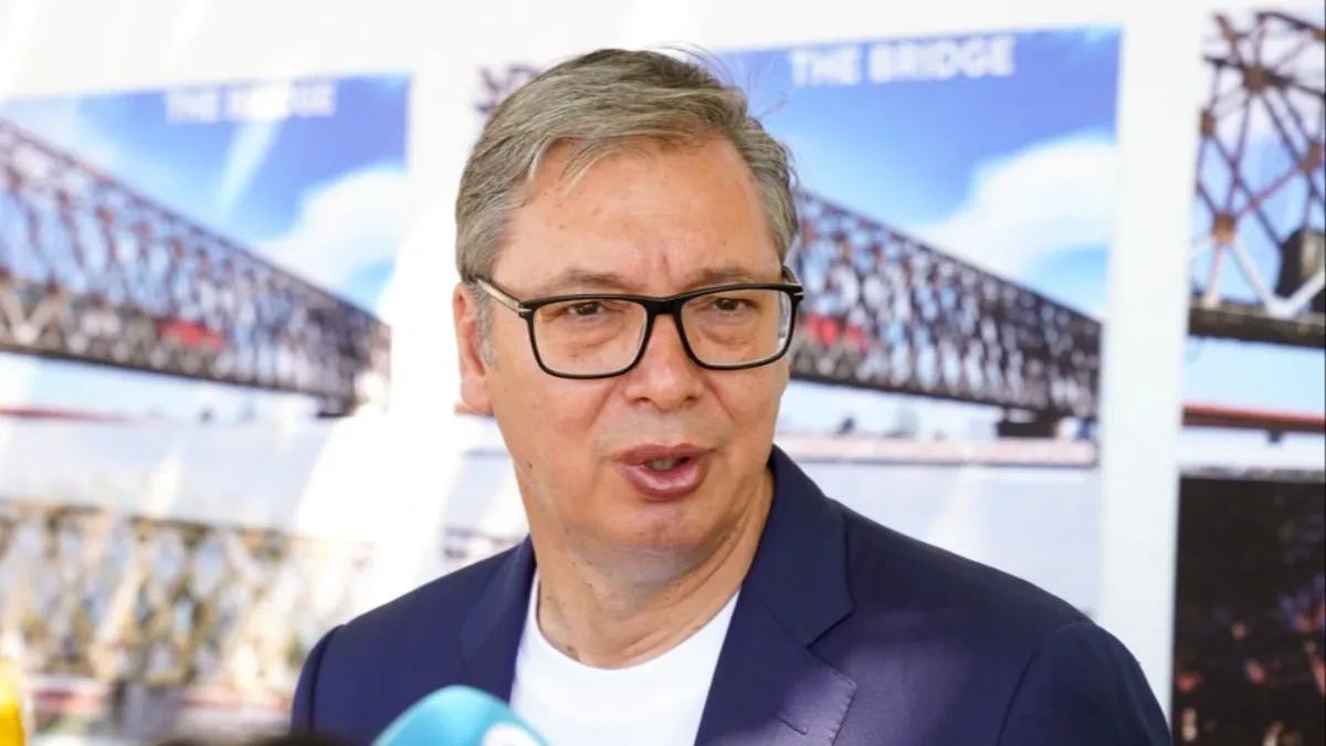 Vučić odgovorio kritičarima iz Crne Gore: Priznali ste Kosovo, a nama solite pamet o patriotizmu