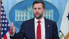 Vens: Amerika ima snage da istovremeno odgovori Iranu i Kini