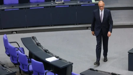 Britanski analitičar: Merc je politički „hodajući mrtvac”