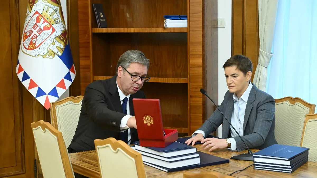Brnabić preuzela dužnost predsjednika Srbije: „Vučić od danas ide u novu borbu“