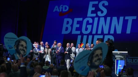 AfD pred vratima vlasti, Vagenknehtova drži ključ većine