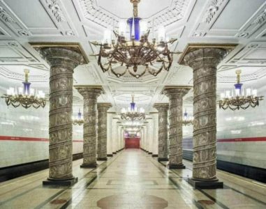MOSKVA METRO: Najveći, najuređeniji i najljepši metro na svijetu!