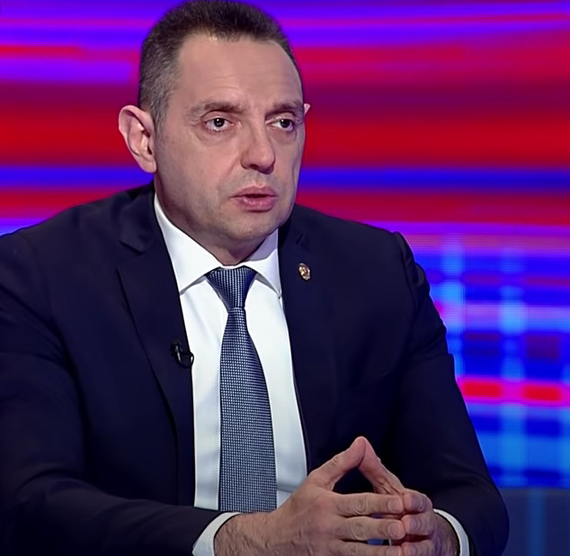 ALEKSANDAR VULIN: Crna Gora može da bude spokojna kada je u pitanju politika Aleksandra Vučića, ali ima razloga da bude veoma zabrinuta zbog Mila Đukanovića