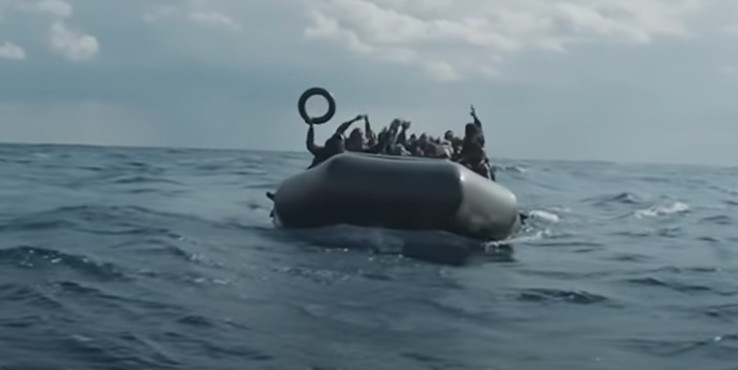 LAMANŠ Evakuisan brod sa 42 migranta