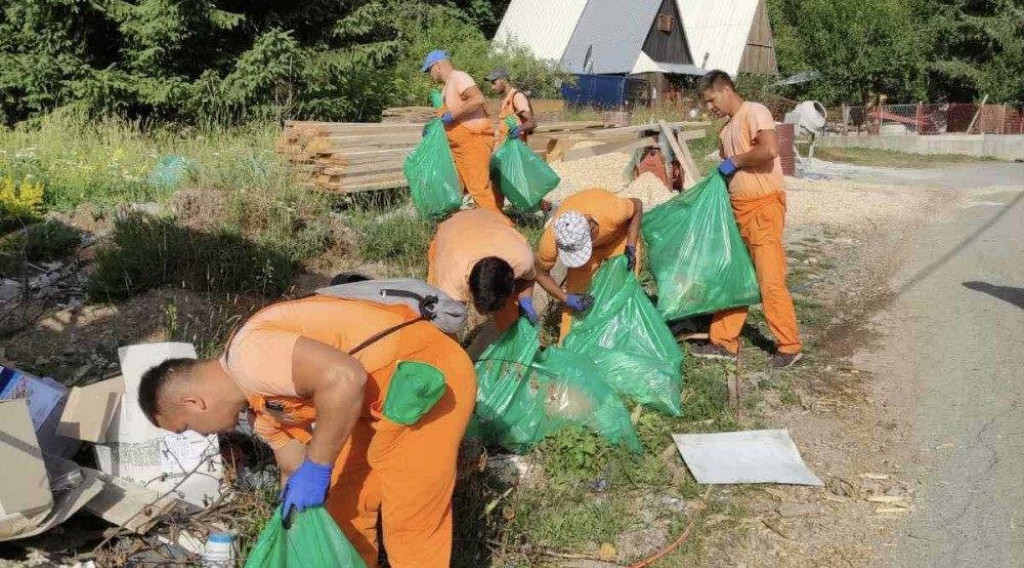 VELIKA AKCIJA ČIŠĆENJA: Sakupljeno 65 kesa otpada na Veruši
