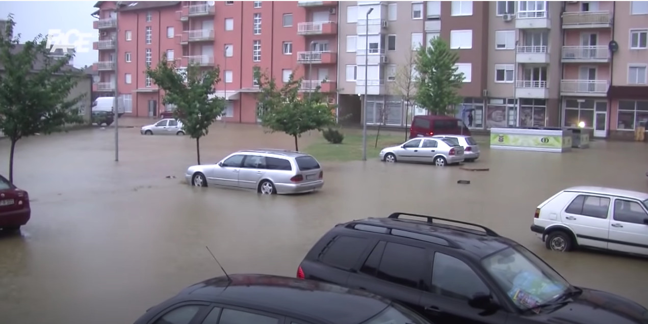 NEVRIJEME NA SJEVERU ITALIJE Putevi poplavljeni, blokade zbog klizišta