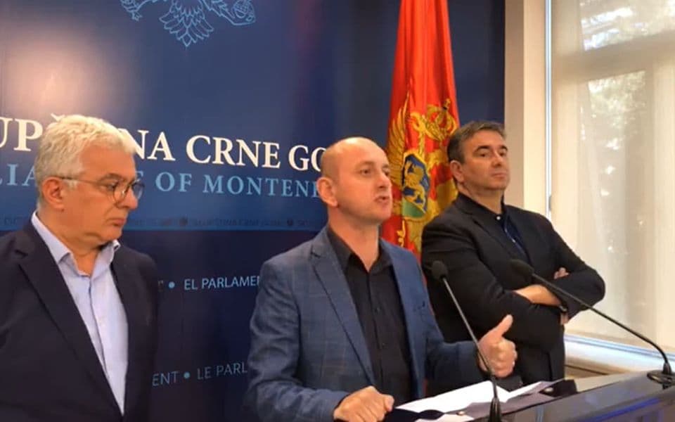 DF: Puštanje Veljovića dokaz da je dio pravosuđa u ekipi koja je organizovala nasilje
