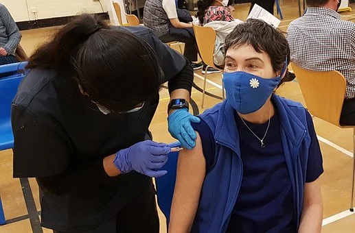 VAKCINACIJA U CRNOJ GORI Stigao novi kontingent Fajzerovih vakcina