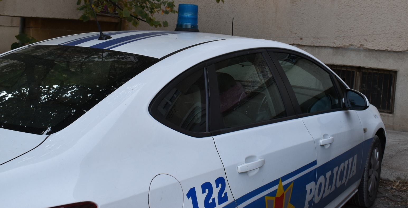 KUĆNI PRITVOR ZA DVOJICU BJELOPOLJACA: Policajcu prijetio „znam gdje živiš, znam ti sina“